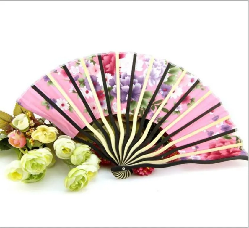 Plum Blossom Flower Print Folding Hand Fans Hollow Out Folding Fans Dance Party Pocket Gifts Wedding Decor8251628