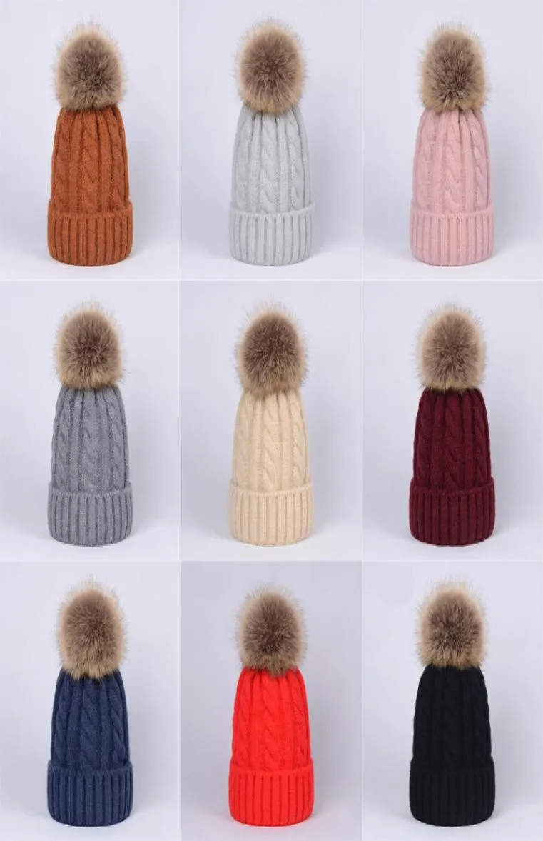 Bébé solide tricoté Pompon chapeaux 10 filles garçons Crochet tricot laine Bobble hiver enfant en bas âge enfants chapeaux mode Pompon Ski chaud chapeaux6079698