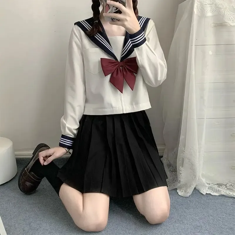 Japansk stil studentflickor skoluniformer marin dräkt kvinnor sexig jk kostym sjöman blue veckad kjol 240301