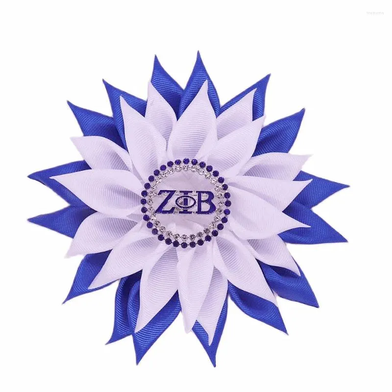 Broches Lady Party Wear Geschenken Mode Satijnen Bloem Lint Corsage Griekse Soror Letters Zeta Phi Beta Broche Accessoire