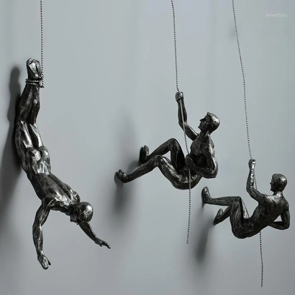Industrial Style Climbing Man Resin Iron Wire Wall Hanging Decoration Sculpture Figures Creative Retro Present Statue Decor13207