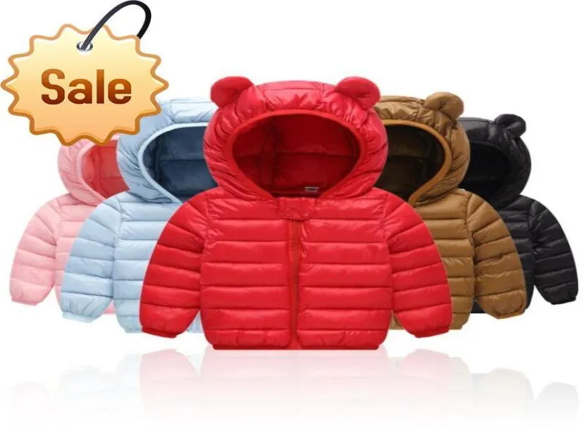 Vinter varm jacka för pojkar och flickor Autumn Hooded Coats Baby Down Jackets Kids Ytterkläder Barnkläder 15Y5813314