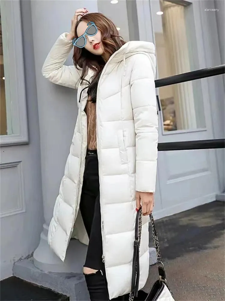 Kvinnors dike rockar vinterjacka bomull parkas vit förtjockning huva varm koreansk mode lång stoppning vindtät kappa