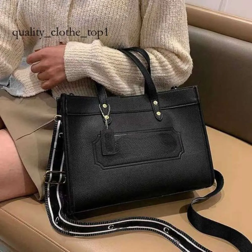 Bolsos de diseñador de lujo Bolso Bolso de hombro Bolso de mano Bolsos de la familia C coreana Conjunto de piezas de comercio exterior Popular Moda cruzada Mujer Venta directa de fábrica 656