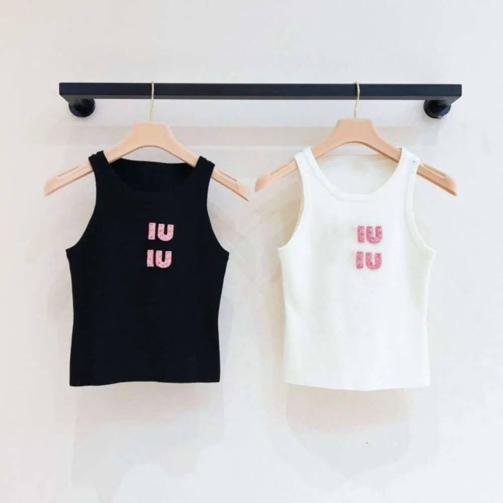 Women Vest Designer Tank Top Womens Fashion Letter Rhinestone Vests Knitted Camisole Undershirt Sleeveless Shirt Summer