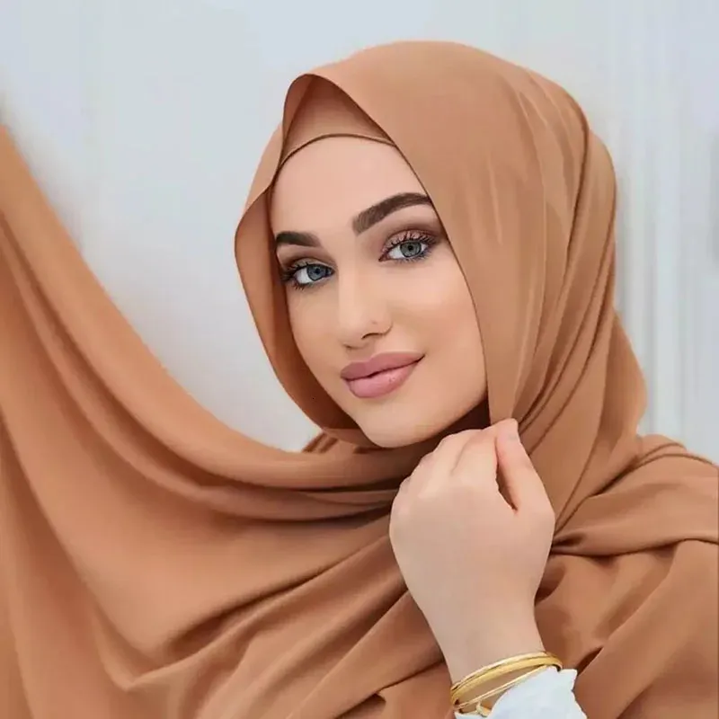 Ensemble HIjab avec sous-capuchon assorti, mode musulmane, voile en mousseline de soie, foulards Hijab, couvre-chef pour dames, vêtements islamiques, casquette intérieure 240301