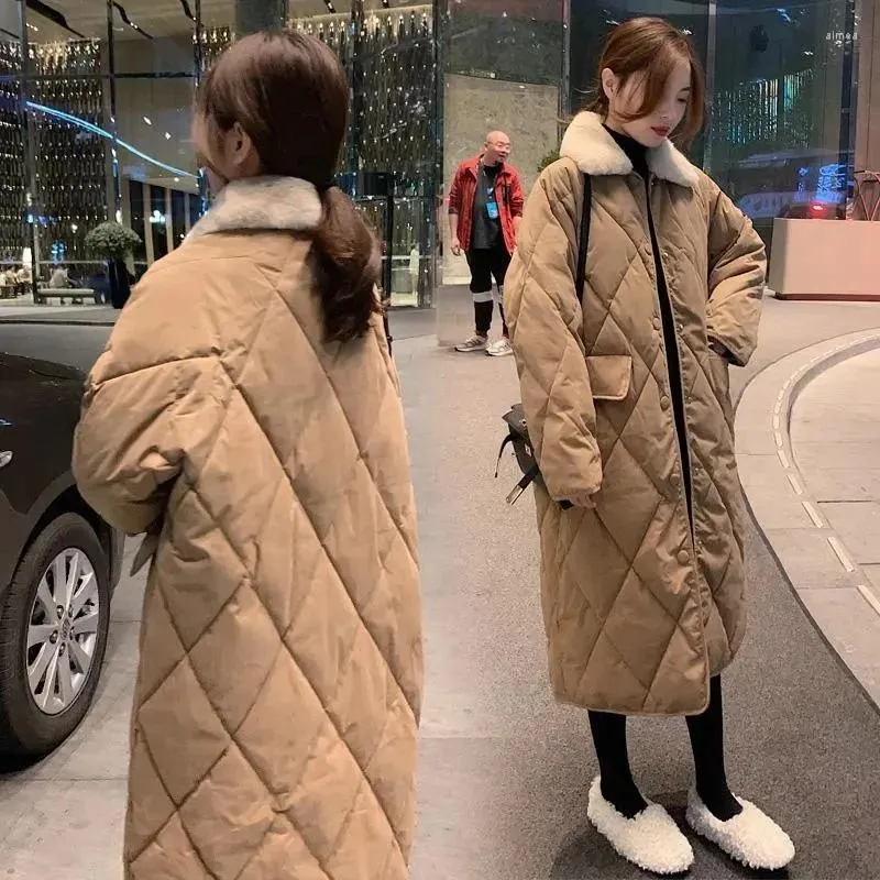 Vrouwen Trenchcoats Winter Verdikte Katoenen Jas 2024 Koreaanse Quillet Lamswollen Kraag Parka Vrouwelijke Lange