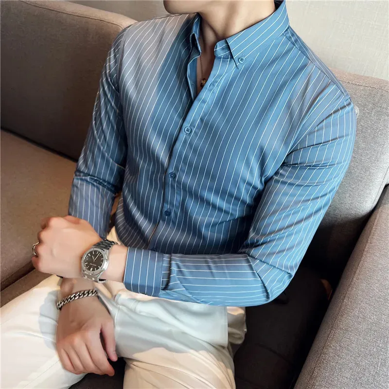 Plus Size S-3XL Koreaanse Lange Mouw Gestreepte Shirts Mannen Kleding Eenvoudige Slim Fit Business Casual Kantoor Blouse Homme 240301