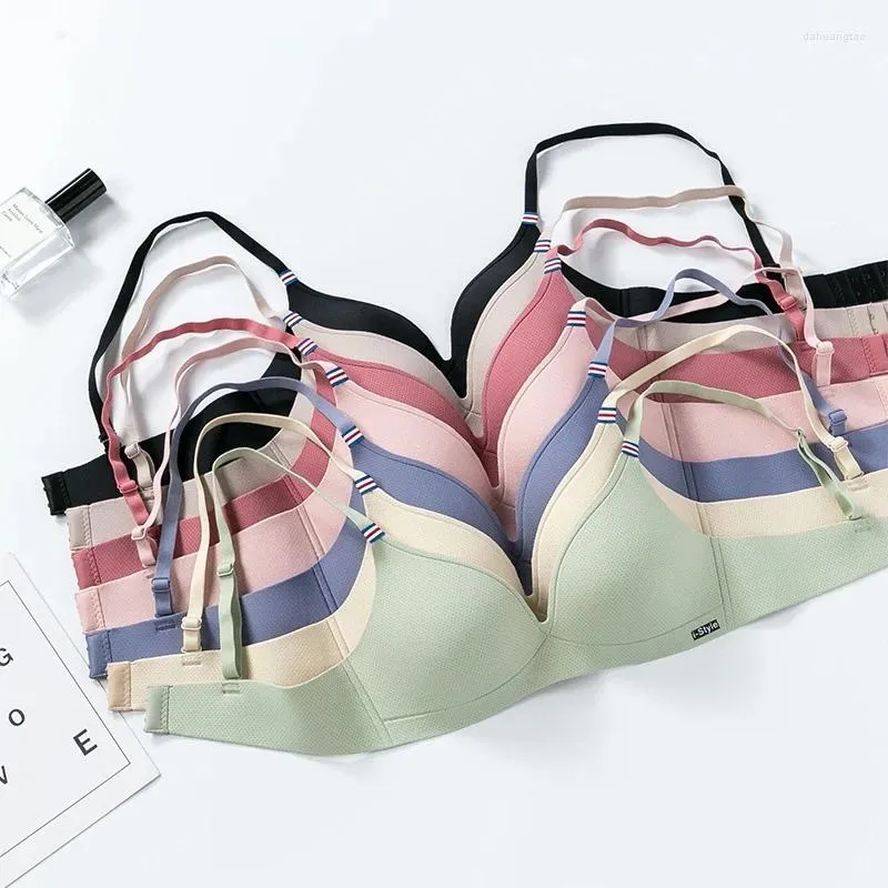 Women's T Shirts Thin Cup Seamless Sexy Women Lingerie Small Chest Push Up Bra Comfort Adjustable Youth Girl Bralette Wireless Ladies