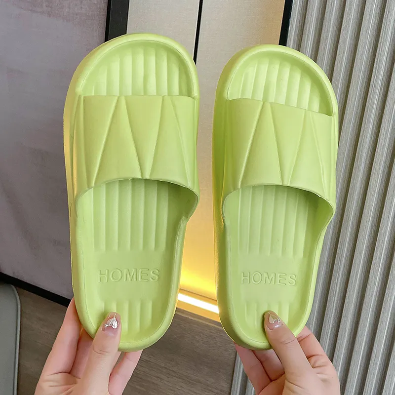 شحن مجاني شرائح شريحة صندل للرجال للرجال Gai Gai Pantoufle Men Women Slippers المدربين Sandles Color-34