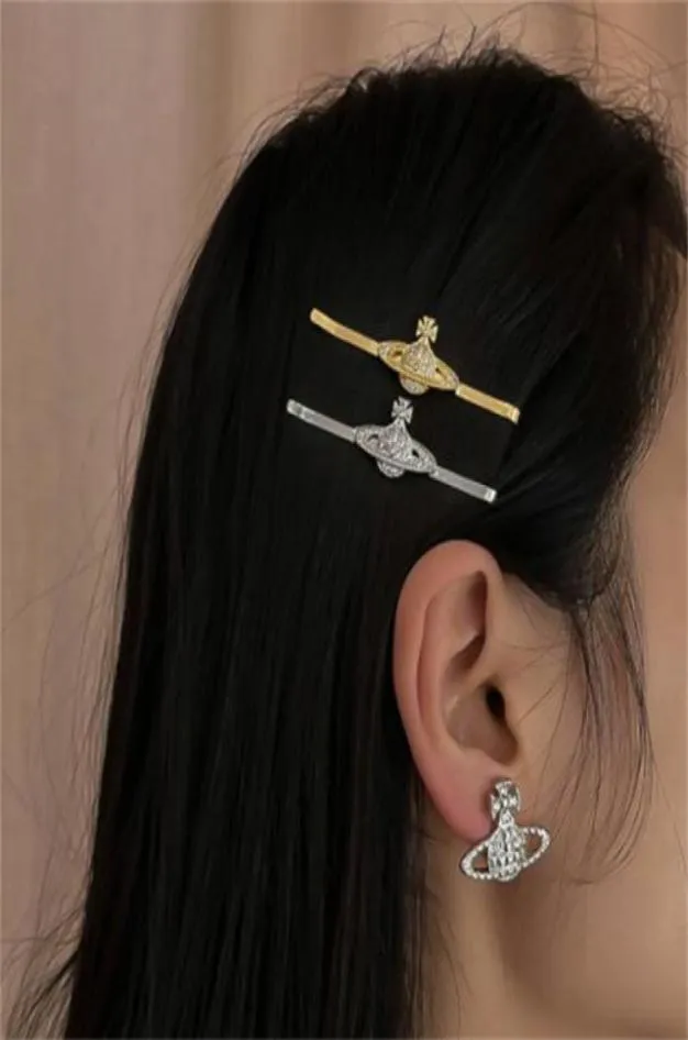 Accessoires pour cheveux Pince à cheveux en métal Designer Femmes Fille Diamant Barrettes Mode frange Épingle à cheveux 2 Colors3231080