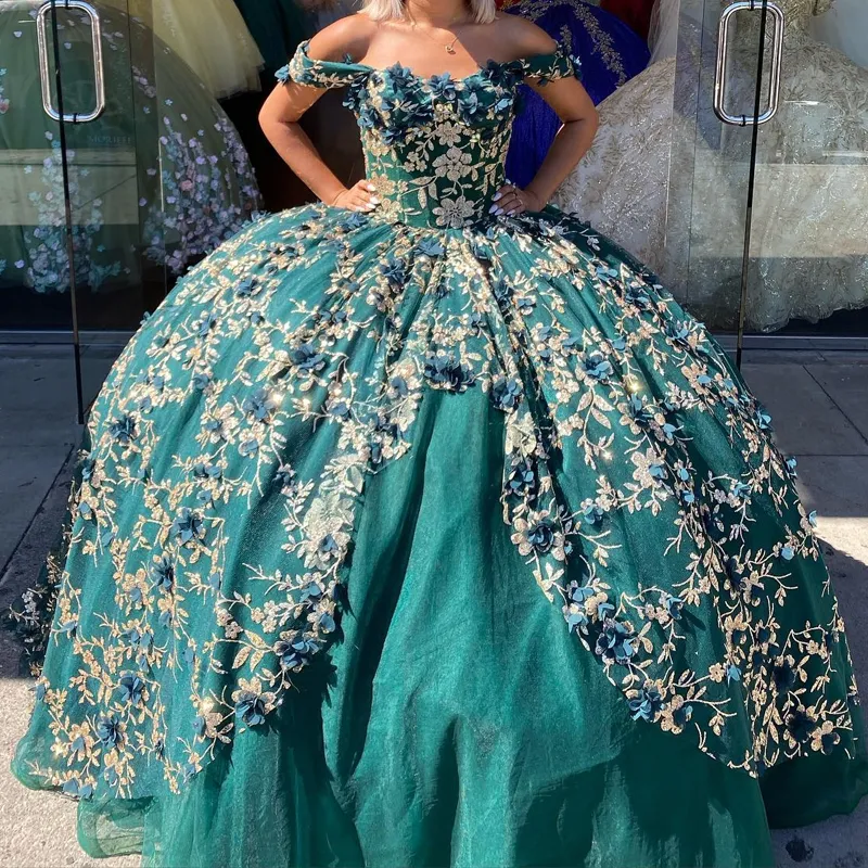 Sparkle Emerald Green Beaded Quinceanera Dresses Gold Appliques Lace Flower Tull Ball Gowns Off the Shoulder Vestido De 15 Anos