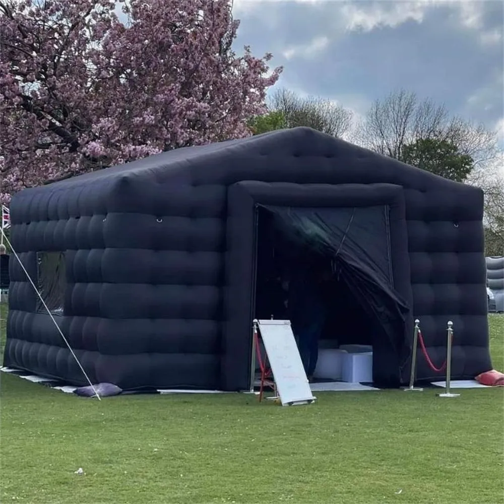 Aangepast ontwerp 9mLx9mWx4.5mH (30x30x15ft) opblaasbare volledig zwarte tent voor evenement reclame decoratie opblazen verhuizing hal camping luifel