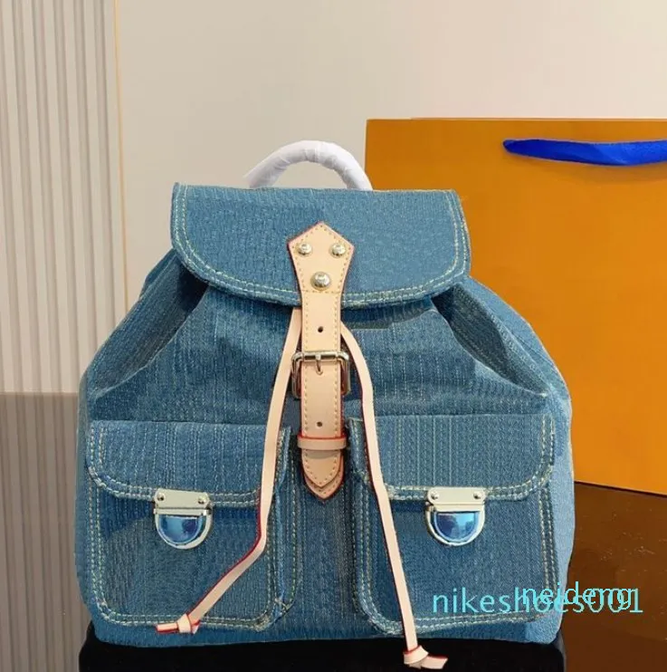 Designer -backpacks kvinnor denim bokväskor mode all -match klassisk stor kapacitet multifunktion bakpaket