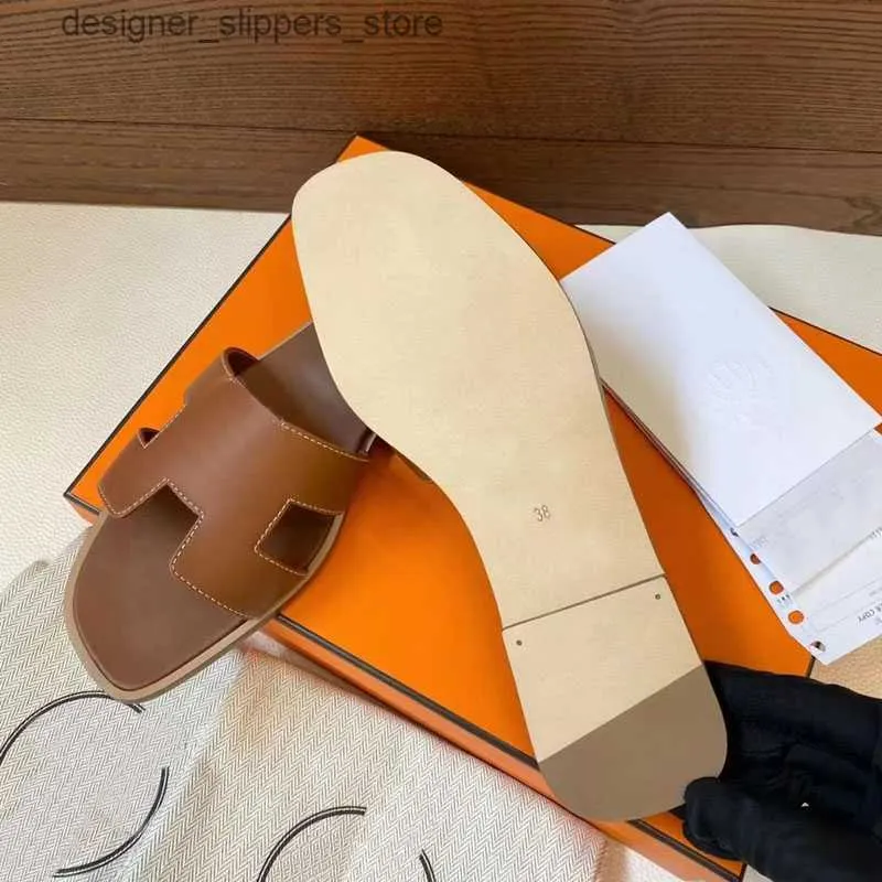 Slippers Fashion slippers Women Designer sandals for womens slipper mens casual loafers shoes outdoor beach slides flat bottom with buckle unisex Q240312