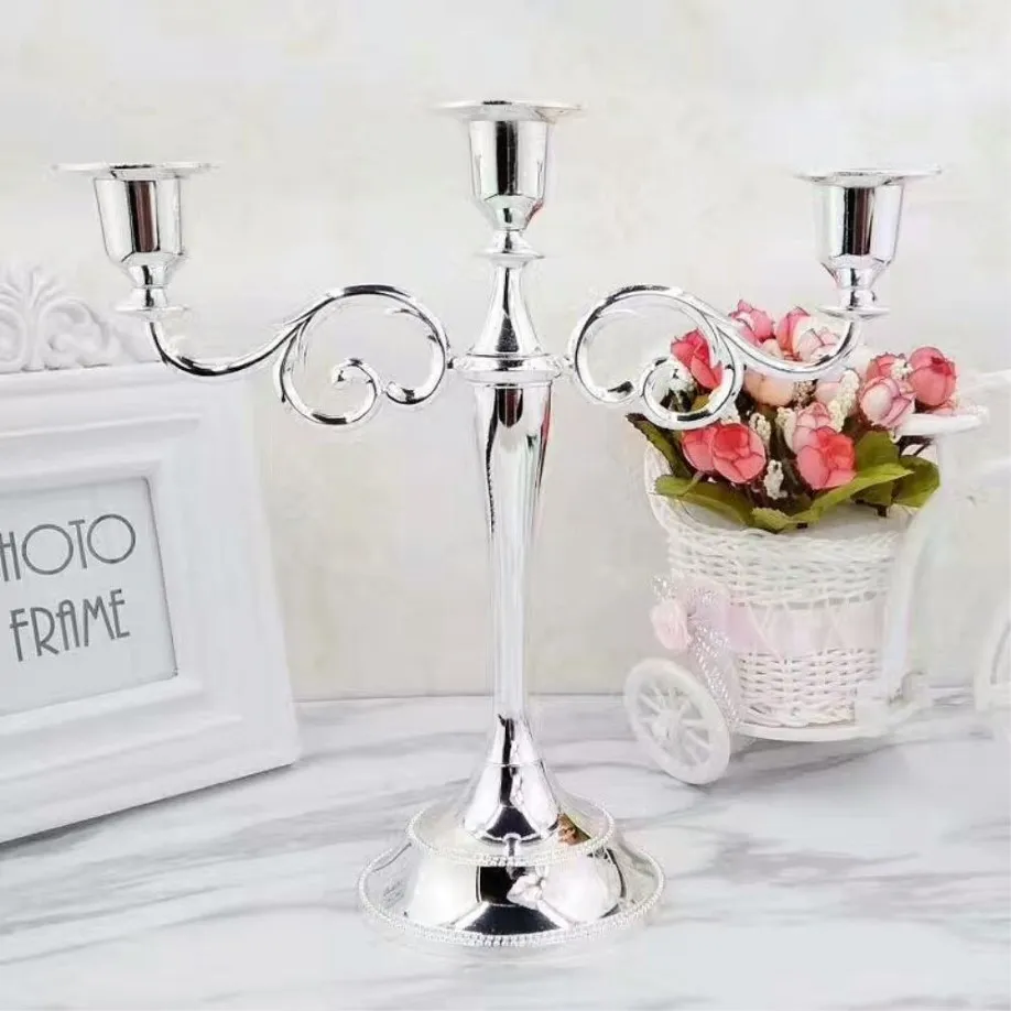 Silver Gold Bronze Black 3-Arms Metal Pillar Candle Holders Candlestick Wedding Decoration Stand Mariage Home Decor Candelabra LJ2220F