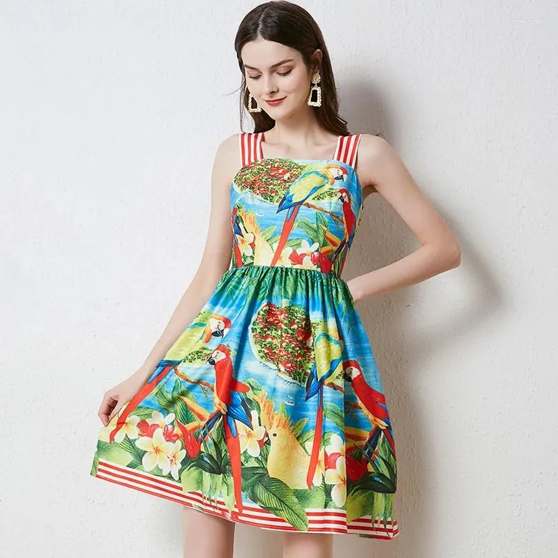 Casual Dresses Menahem Sweet Girls Cartoon Floral Printed Summer Dress 2024 Kvinnors ärmlös snedstreck Hög midja Holiday Short Vest