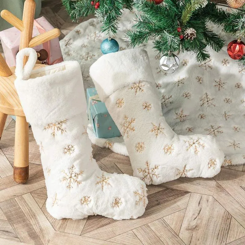 Рождественские украшения, 2 стиля, модные чулки, белые плюшевые подвески со снежинками с блестками для дома на открытом воздухе