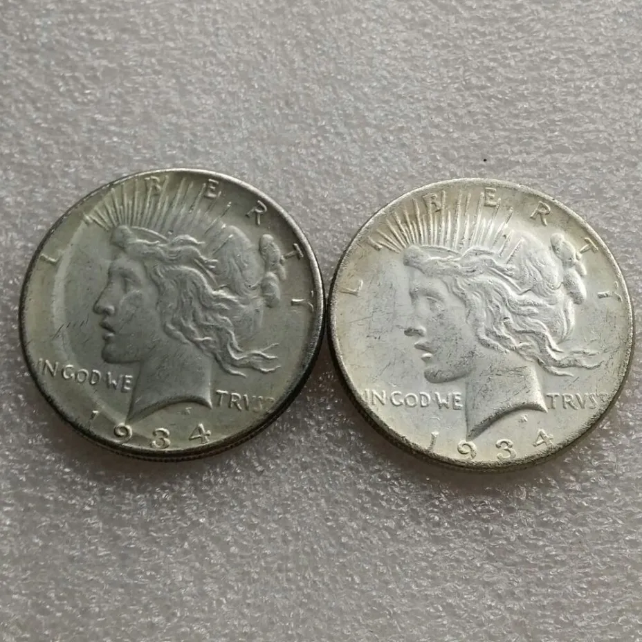 USA head-to-head 1934 Peace Dollar Two Face Copy Coin-211w