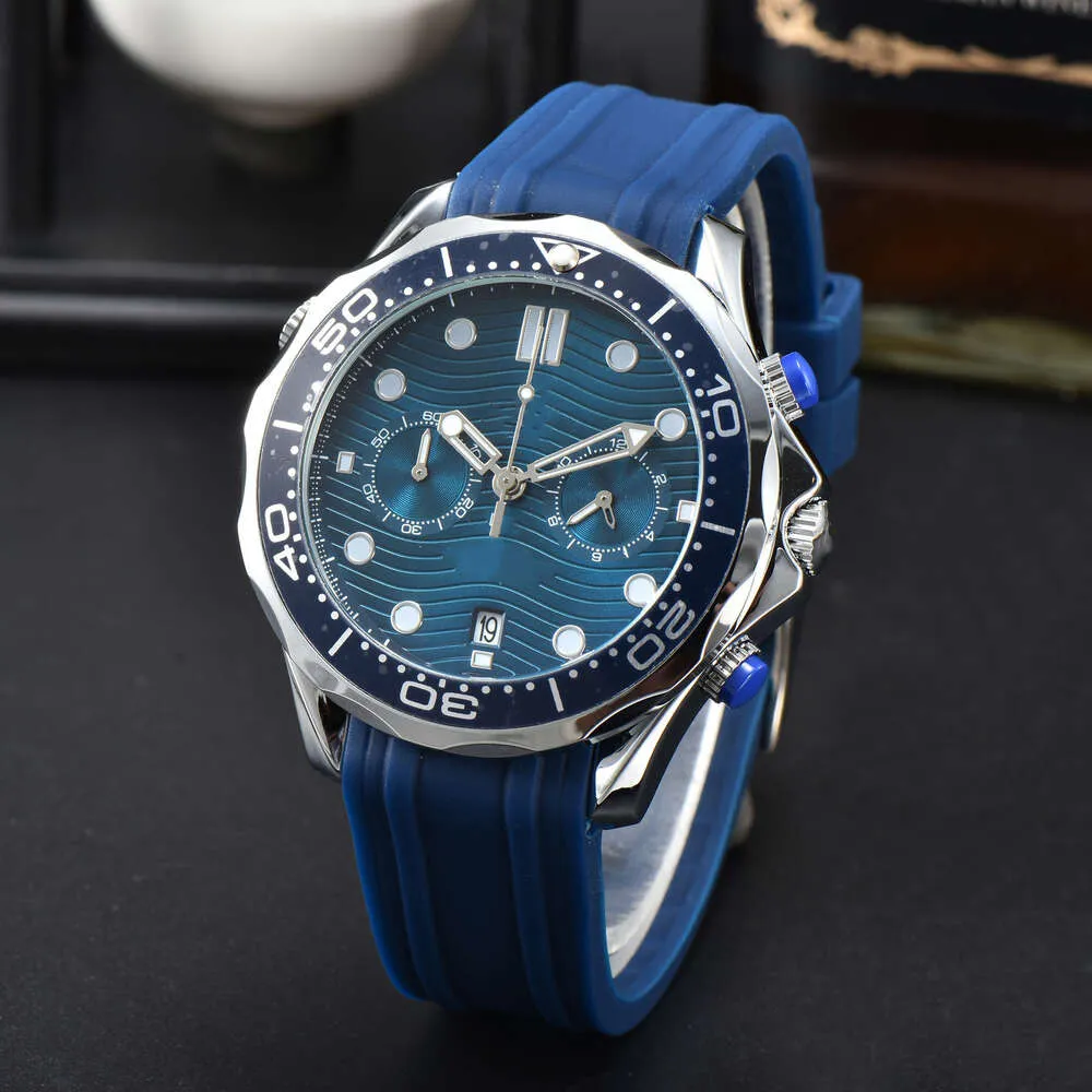 MENS OMGS Watch Designer OMS Watch Submariner 5-stift Full funktion Timing Tape Mens American Business Leisure Quartz Watch