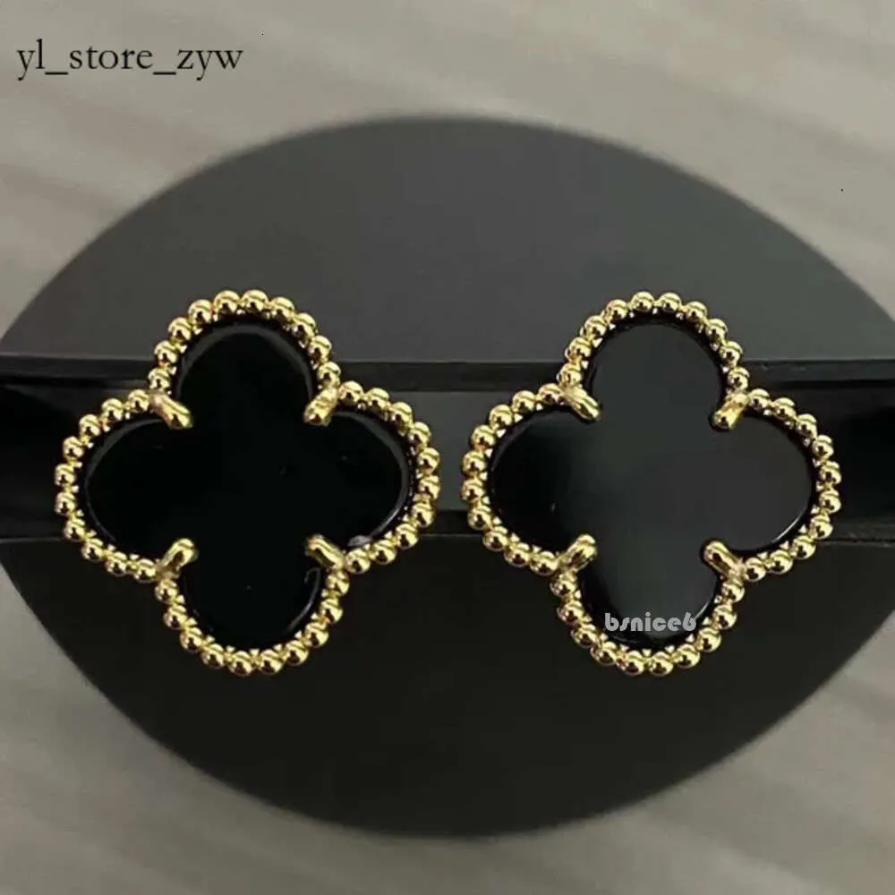 Four Leaf Clover Earring 2024 Fashion Classic Dangle Earrings Designer for Woman Agate Mother of Pearl Moissanite Diamond Drop Earring Valentines Gift Expend 4932