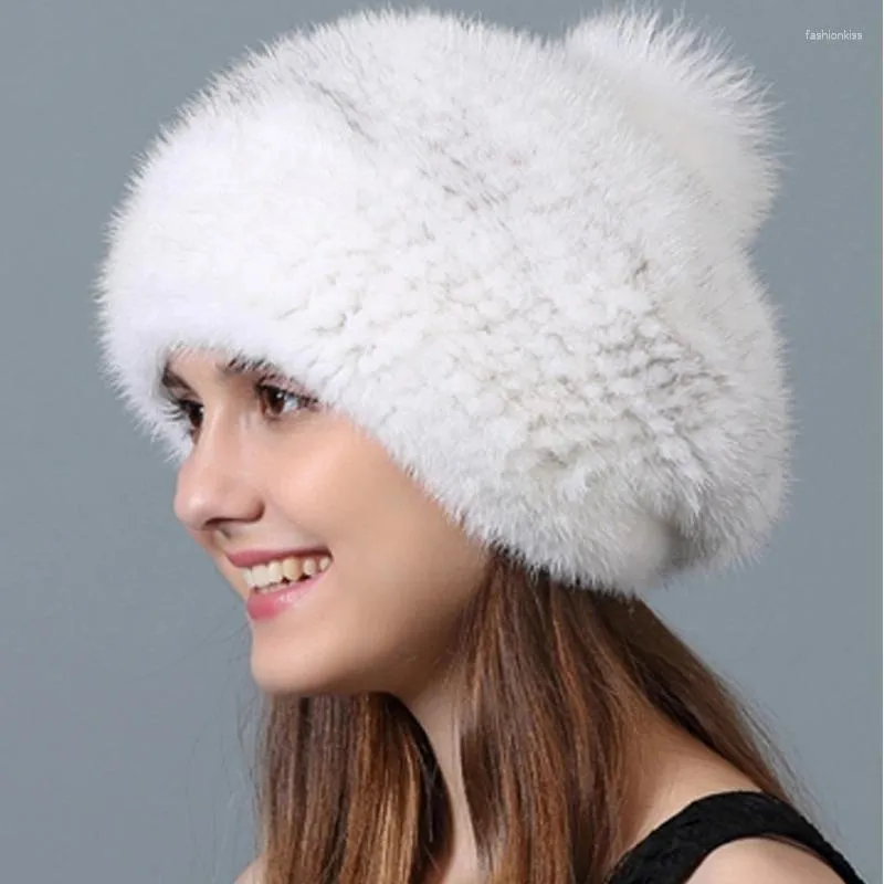 Берец высококачественная вязаная настоящая шляпа с помпеном женщины Берет Шляпы Зимние теплые дамы наряды