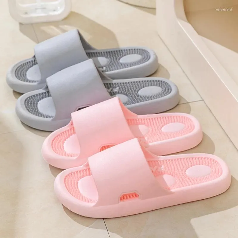 Тапочки женские летние массажные мужские домашние сандалии для ванной комнаты нескользящая однотонная повседневная обувь с круглой головкой Zapatos De Hombre