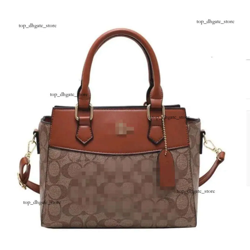 Coachs Handbag 2023 A7 Fashion Classical Bag 2023 New Niche Designer  Fashion Tote Bag with High-end Printed Carrying Crossbody Bag Designer Bag 