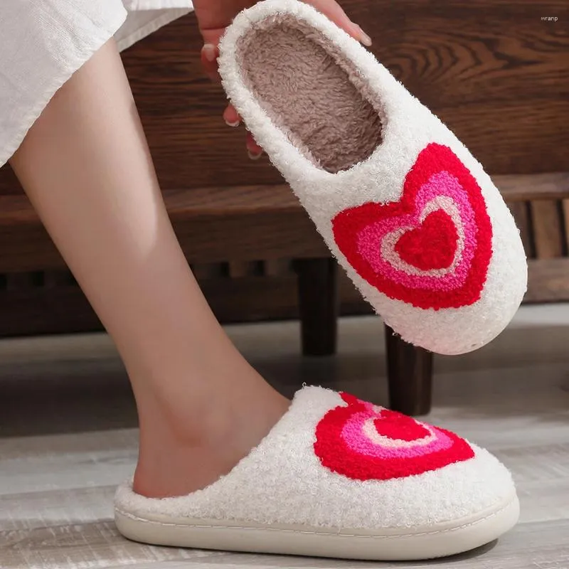 Walking 266 Plush Heart Slippers Non-Slip Unisex Shoes Warm Soft Winter Platform Par Inomhus 474 227 5 62542 6242 86583 8683