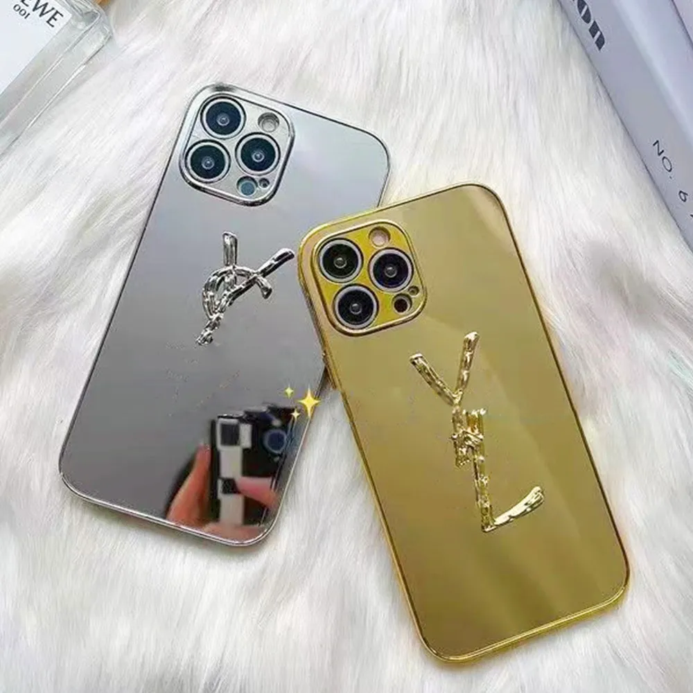 Luxury Plating Make Up Mirror Phone Case för iPhone 15 Pro Max Case Apple 14 Pro Max 13 Pro 12 11 Pro X Xs Max XR 14 Plus Case Triangle P YL Golden Designer Phonecase