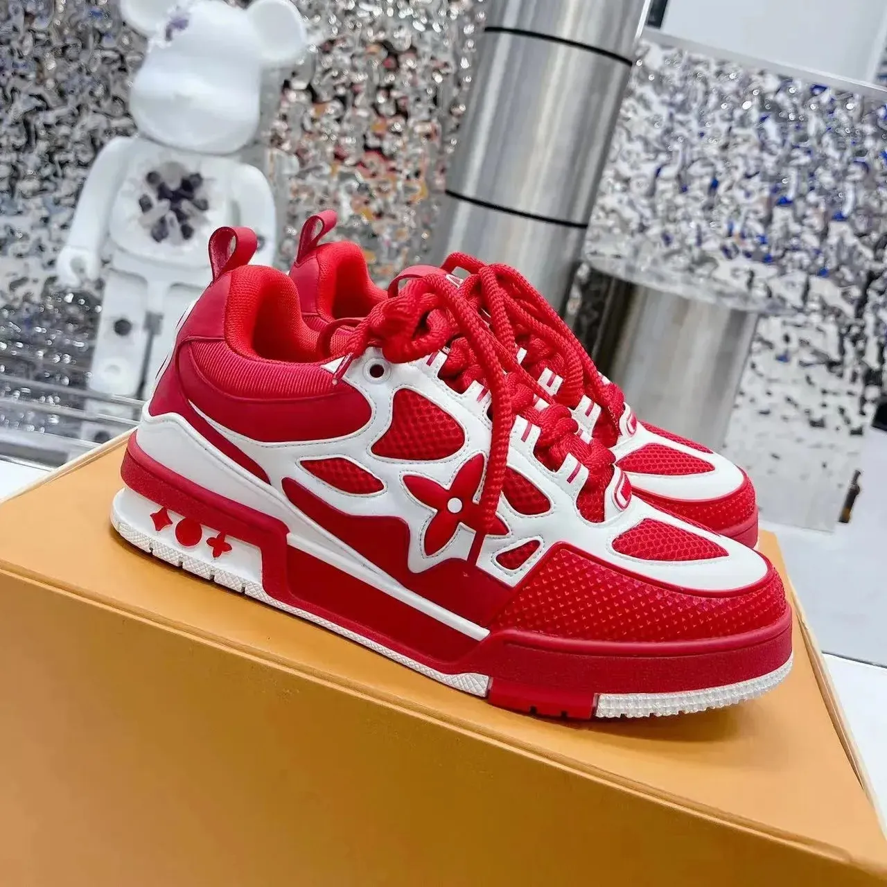 2024 Yeni Tasarımcı Eğitmeni Sıradan Ayakkabılar Denim Buzağı Sevenler Deri Sneaker Abloh Beyaz Yeşil Kırmızı Mavi Mektup Kaplama Platformu Düşük Erkek Kadınlar Düz Spor ayakkabı x9