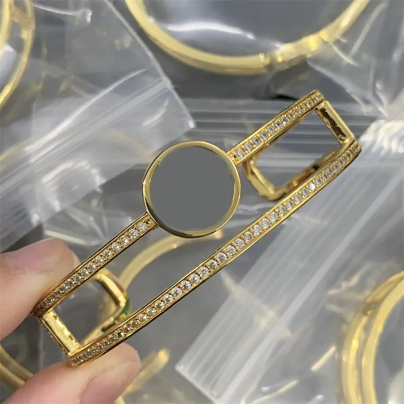 Schmuck Damenarmbänder Diamantarmband Gold Offener Armreif für Damen Designer Metall Bijoux Hochwertige Handgelenkdekoration Persönlichkeit Weihnachten ZL136 F4