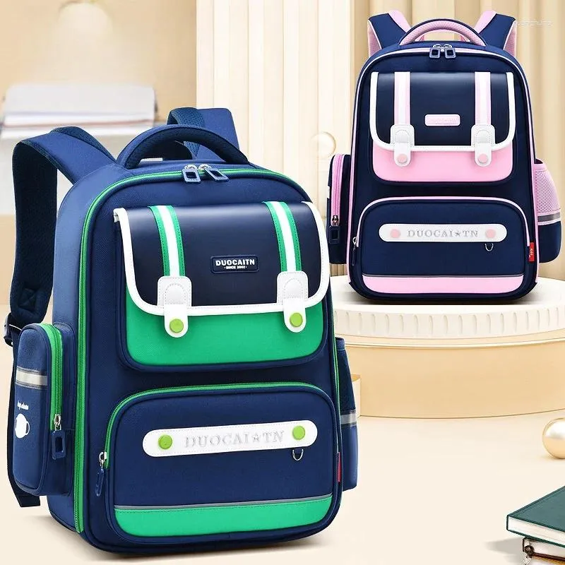 Torby szkolne podstawowe dzieci w stylu brytyjski ramiona plecak 1-6 klas chłopców i dziewcząt Duża pojemność Schoolba Multi-Compartment Schoolba