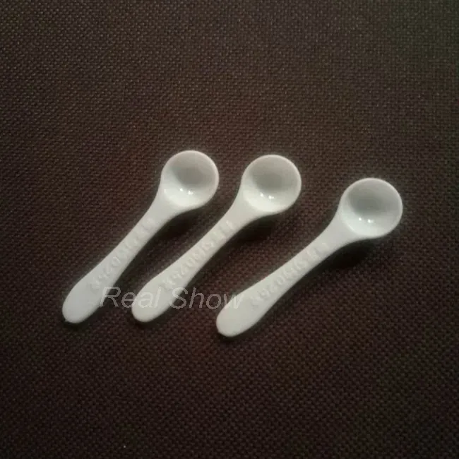 0.25g plastic measuring spoon,mini plastic spoon,plastic 0.25g powder spoon