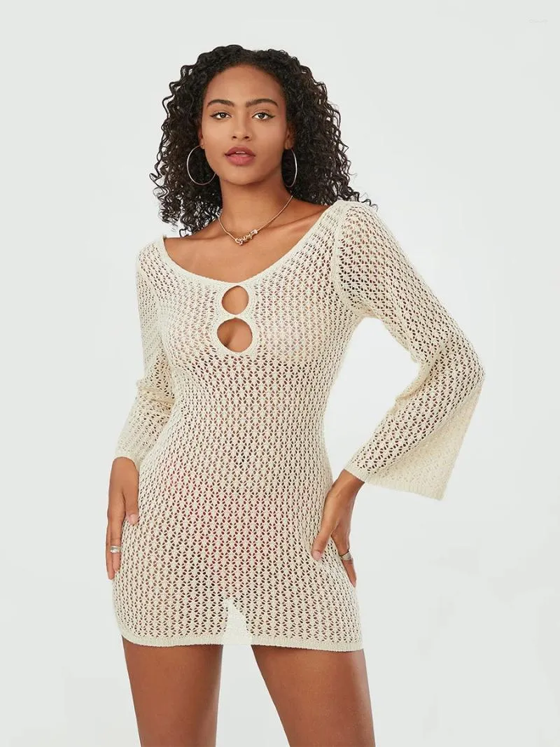 Robes décontractées Femmes Crochet Cover Up Summer Manches longues Creux Out Bikini Maillot de bain Maillots de bain Tricot Pull Robe de plage