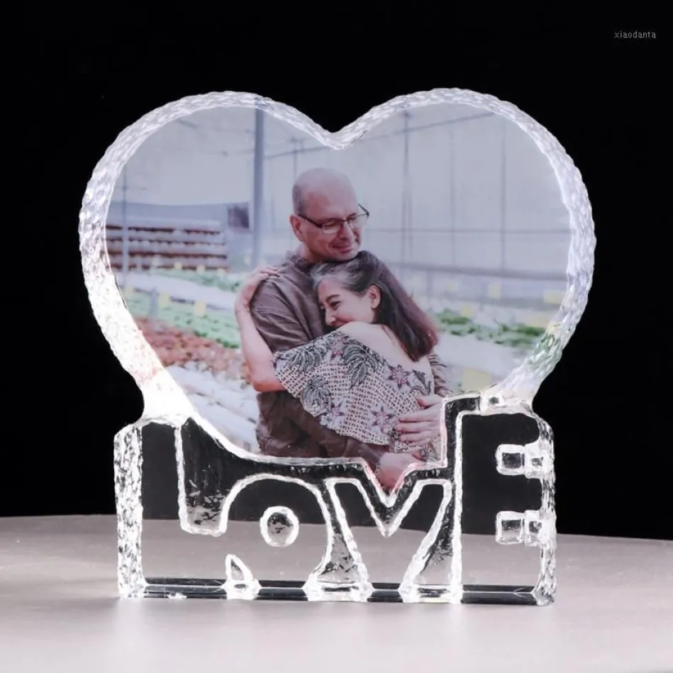 Cadre photo personnalisé en cristal avec cœur d'amour, cadeau de mariage pour invités, Souvenir d'anniversaire, saint-valentin, Da2826