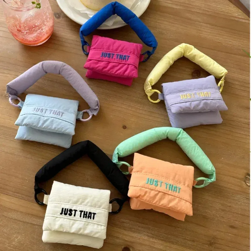 Candy Color Cotton Filled Mini Cute Wireless Earphone Storage Bag Earphone Protective PA i Portable Coin Purse Organizer Pouch 240229