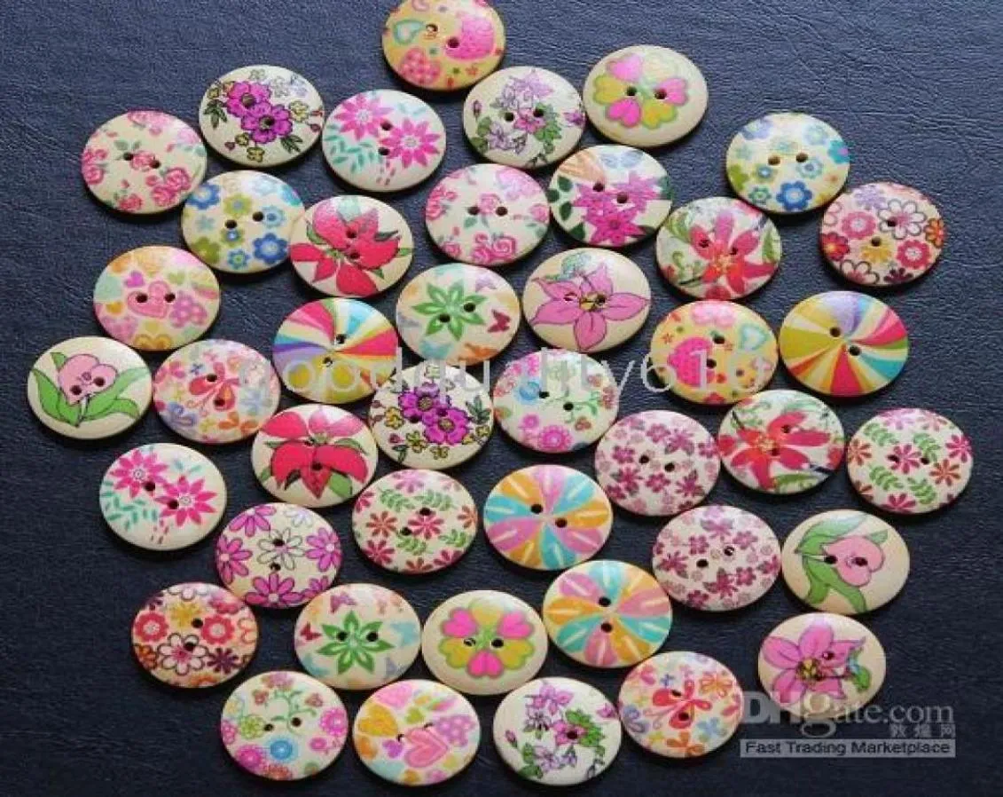 50pcs 18 mm Assorted Wzór przyciski drewna wiht 2 otwór do szycia 8073575