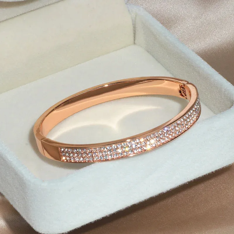 Bracelets de manchette en cristal classiques élégants, couleur or, Simple, ouverture féminine, accessoires de bijoux de mariage, Bracelets pour femme 240307