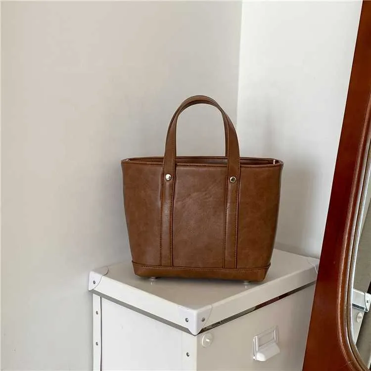 HBP Non-Brand Nouveau design Rétro sac à main en cuir pu en gros grande capacité sacs à main d'épaule dames de luxe crossbody femmes fourre-tout