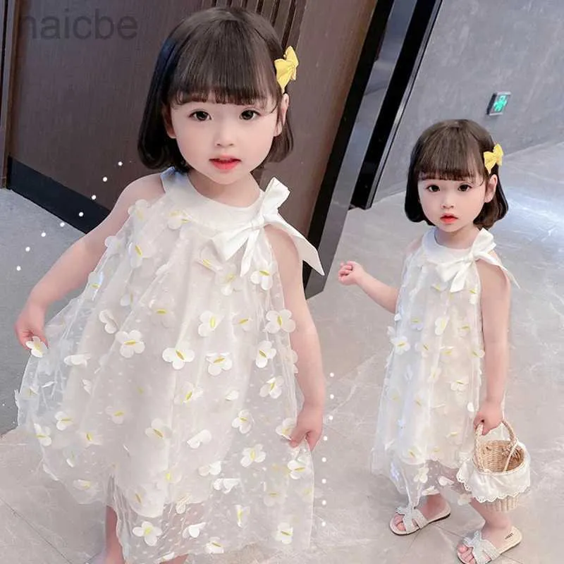 Abiti da ragazza Farfalla Abiti con piccoli fiori per la moda Abito in pizzo coreano Abito da principessa per feste Abiti per bambini ldd240313