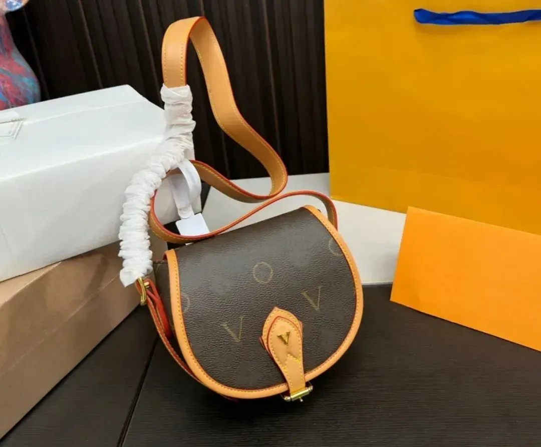 High quality designer crossbody bag Tambourin saddle bag M44860 Women Luxurys Designer Leather Handbag Shouder Crossbody Ladies Small Exquisite Handbags Purse