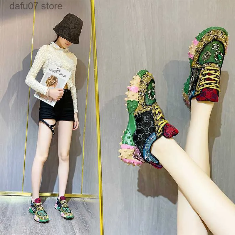 Классические туфли Мотоциклетные ботинки 2024 Ранняя весна Новый Durian Water Diamond с обувью для папы Женская модная одинарная толстая подошва в InstagramH240313