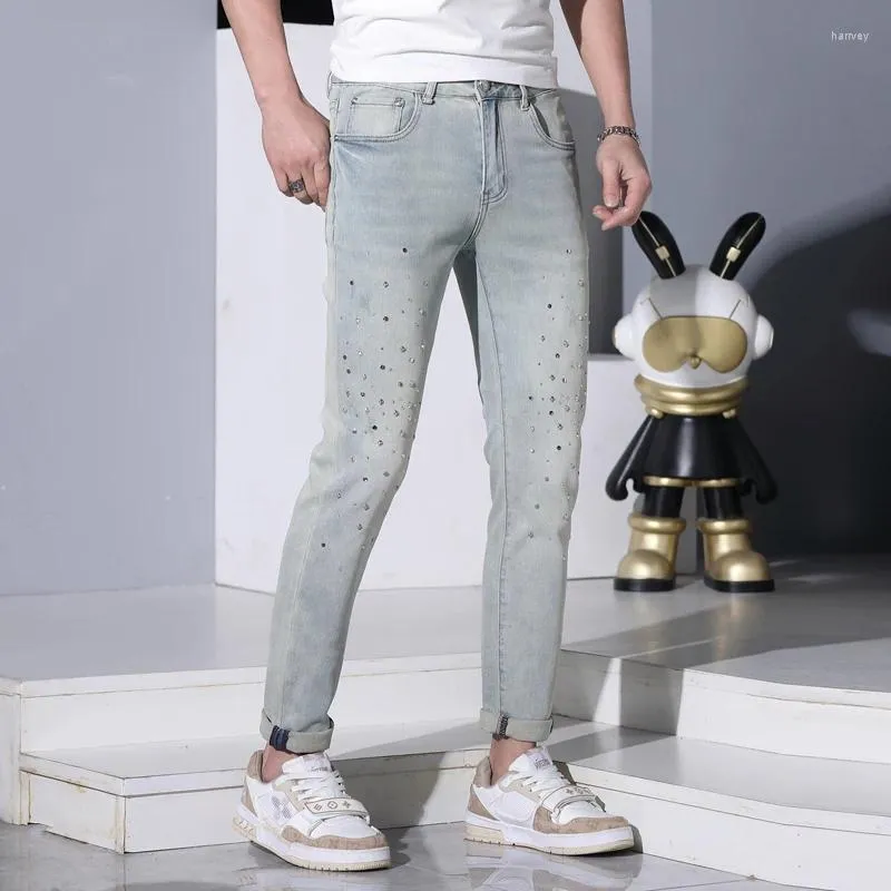 Männer Jeans 2024 Sommer Dünne Mode Strass Design Stretch Slim Fit Skinny Casual Marke Hellblaue Hosen