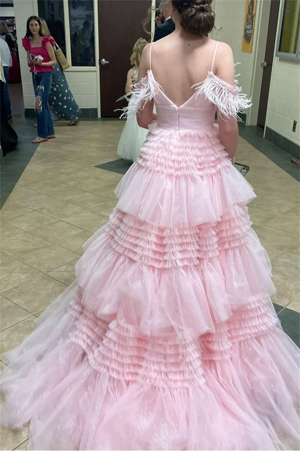 Pink Feather Multilayer Tiered Formal Gown For Graduation Birthday And Prom Puffy Vestidos De Fiesta From Missweddingdress 147.7 DHgate.Com