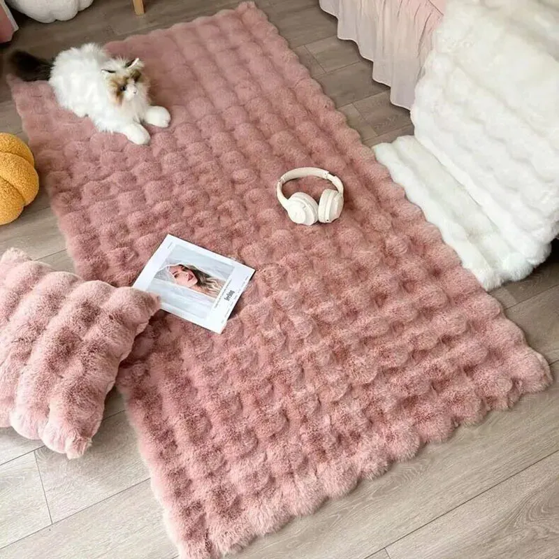 Bubble Plush Carpet For Home Decor Imitation Rabbit Hair Balcony Cushion Kids Living Room Faux Fur Rug Girl Bedroom Foot Mat 240311