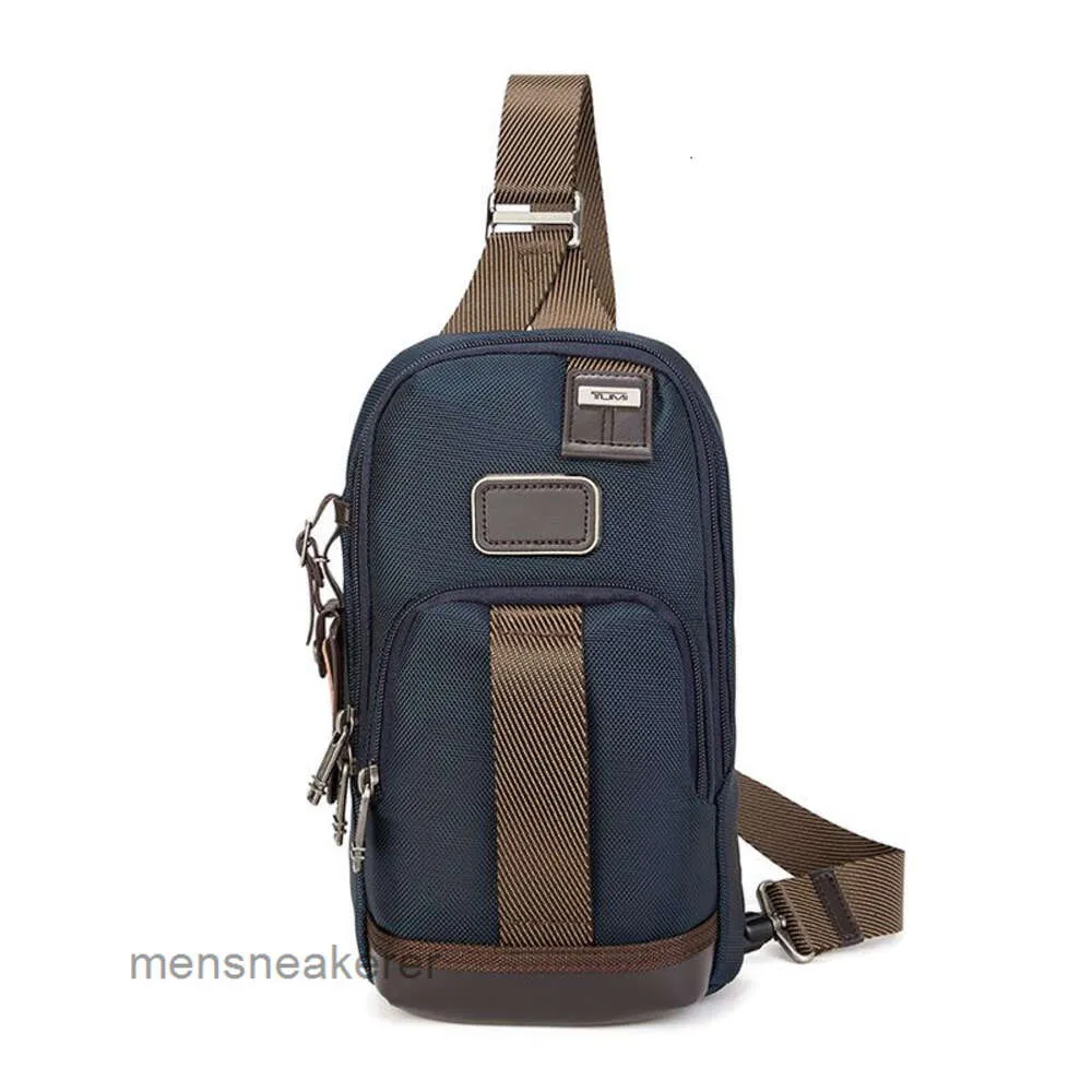 BAGO Mens Tumiis Tumiis O ombro de peito Um designer Mochila Viagem de negócios Lazer de lazer Crossbody Minimalista masculino Minimalista 2223402 NCH4