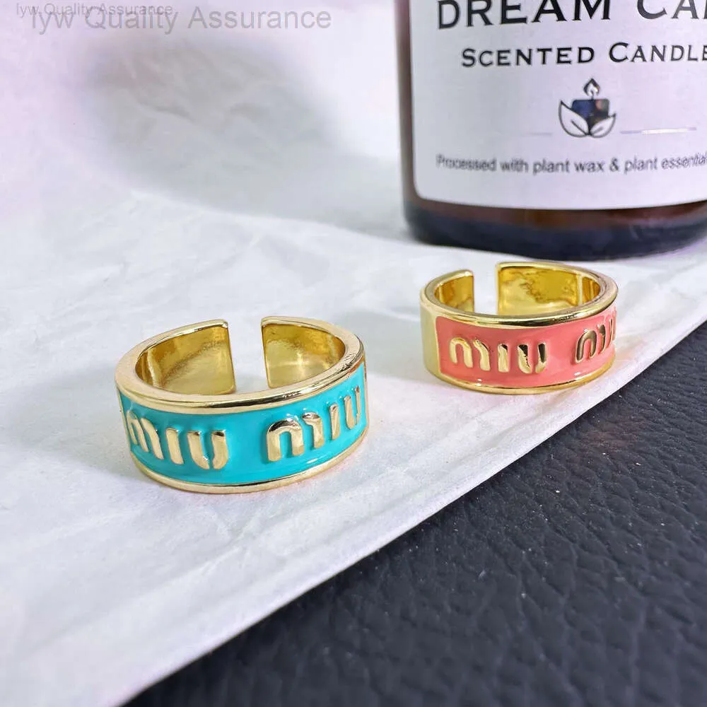 Designer miuimiui earrings Designer Miuimiui Ring Miaos Instagram Style Wearing Open Ring Womens Fashion High End Enamel Index Finger Ring Trend