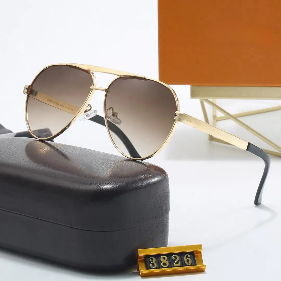 Topp lyxiga solglasögon Designer Kvinnor Mens som bär mode Hot Selling Senior Eyewear For Women Eyeglasses Frame Vintage Metal Sun Glasses Jing Ru 3826