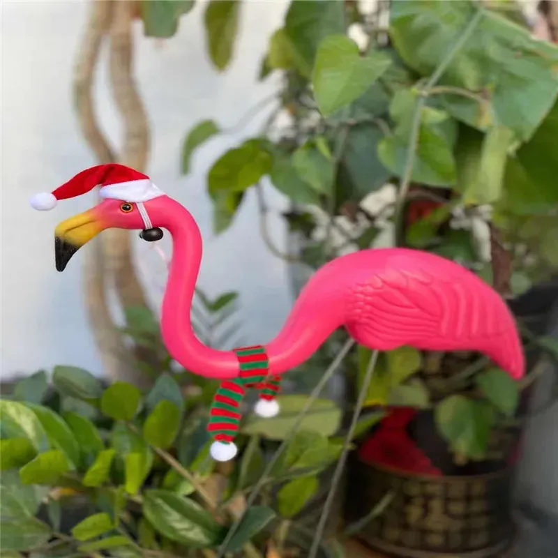 Sculptures Garden Party Pink Christmas Cap Flamingo Ornament Xmas Festival Atmosphere Plastic Statue Decor Home Yard Lawn Decorations Gifts